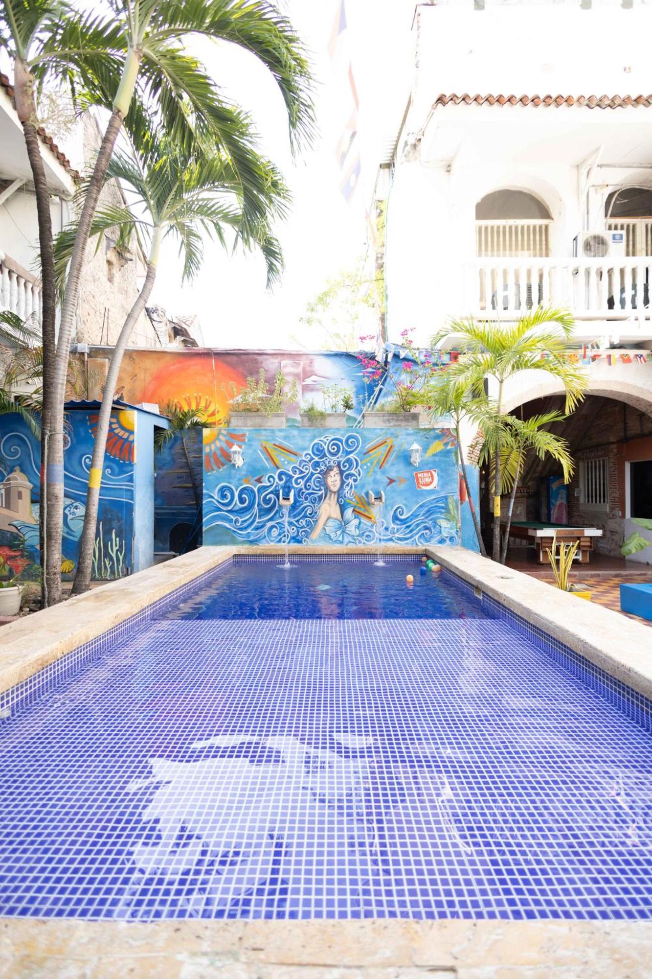 Hostal Media Luna