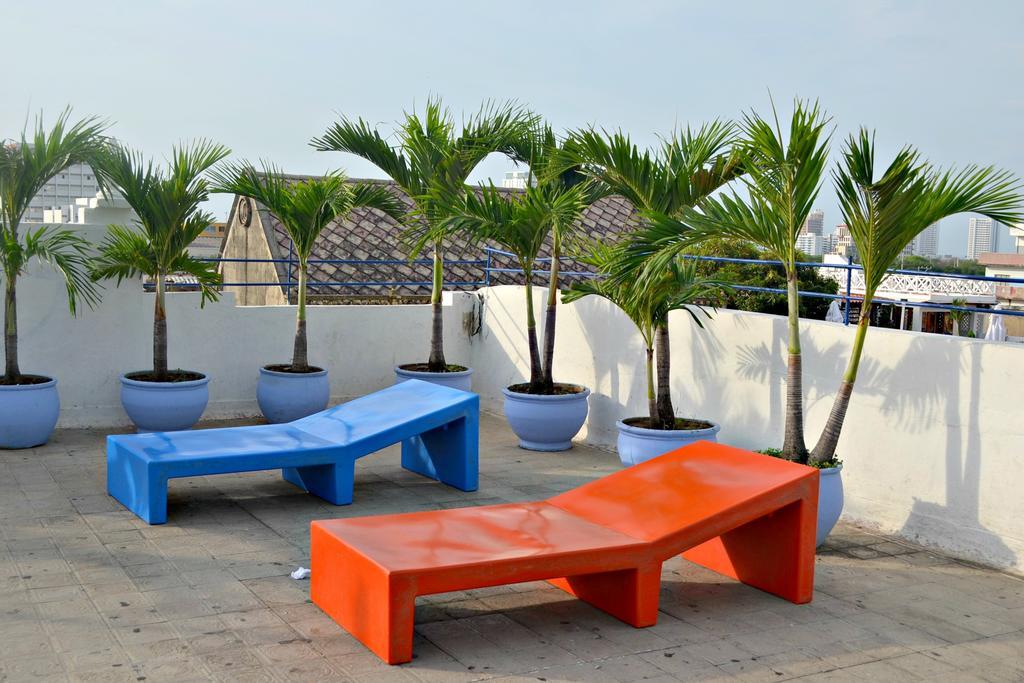 Media Luna Cartagena